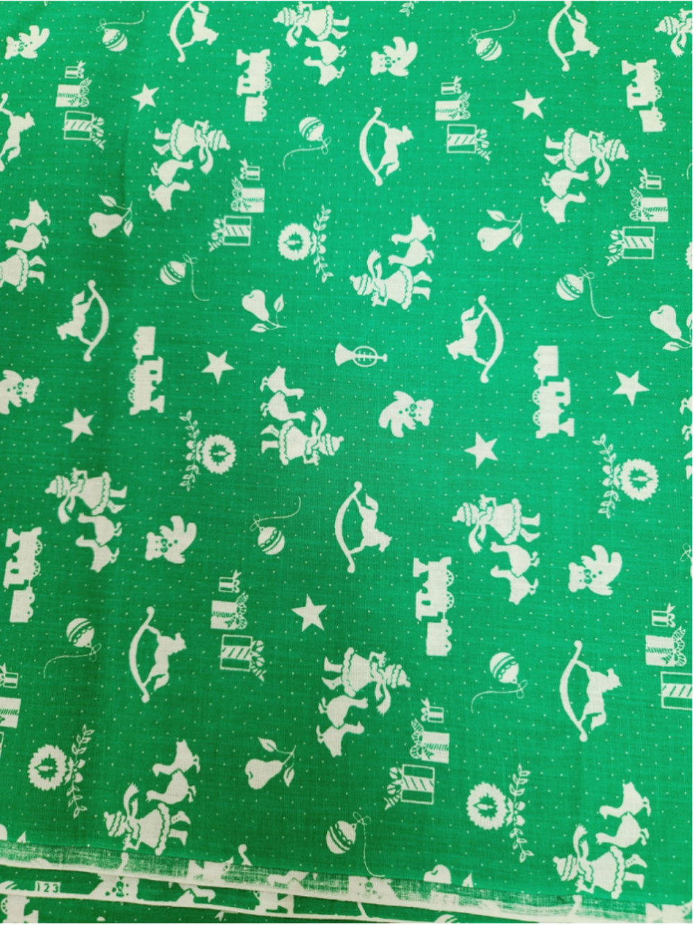 Vintage Christmas Cotton Fabric Wamsutta OTC Green Holiday Print 5 Yds 22" x 44" - Picture 5 of 5